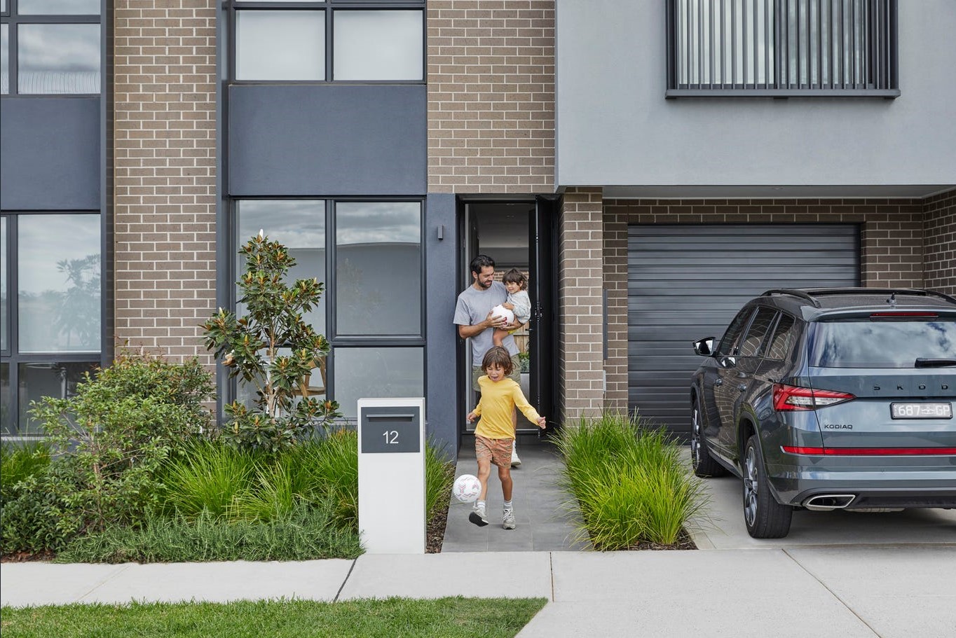 Woodlea Estate - Ain Streetscape