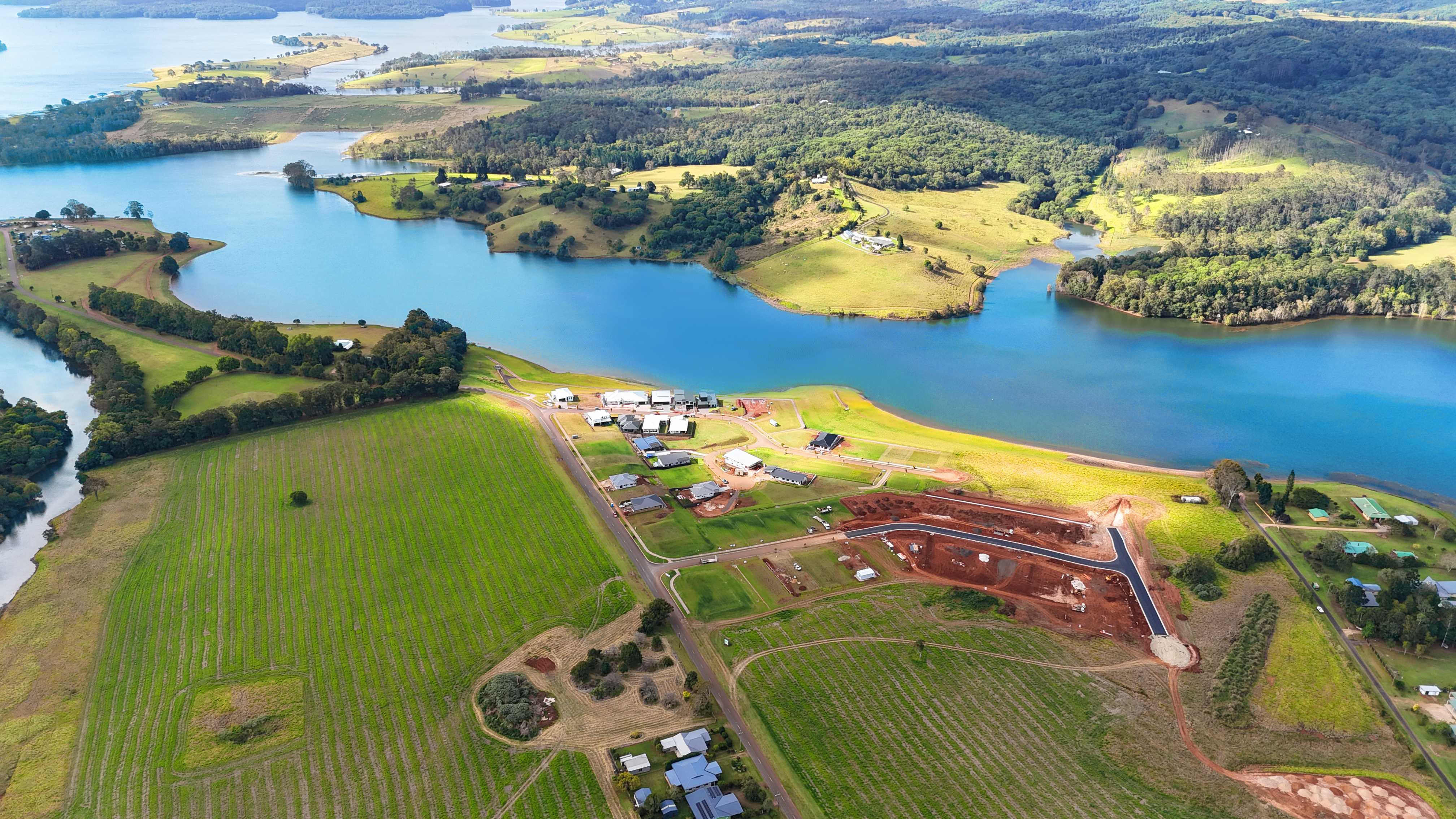 Yungaburra Waterfront Estate - Yungaburra 