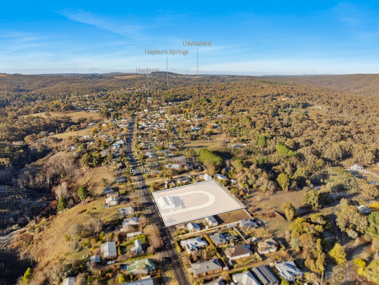 Bing's Crescent Estate - Hepburn Aerial