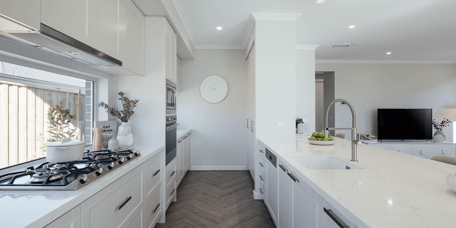 Almeda by Burbank Homes Kitchen