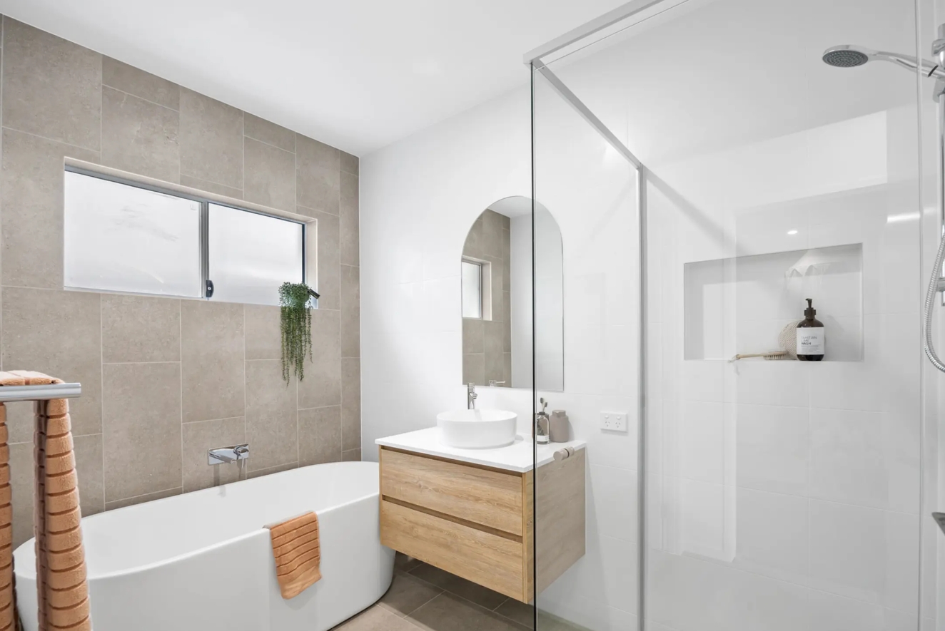 Cotton Tree by Vantage Building Group Bathroom
