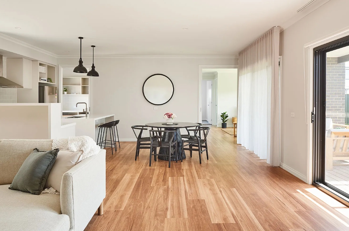 Cumberland by Hamlan Homes Dining