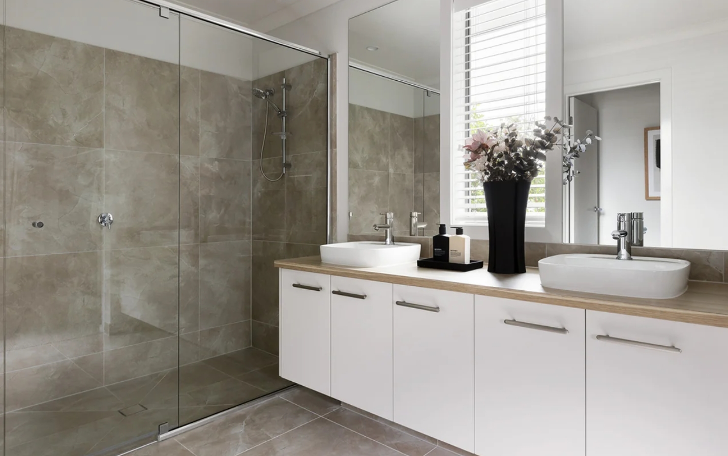 Granada by Carlisle Homes Bathroom