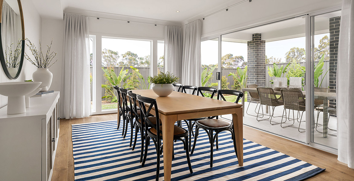 Hindmarsh by Burbank Homes Dining
