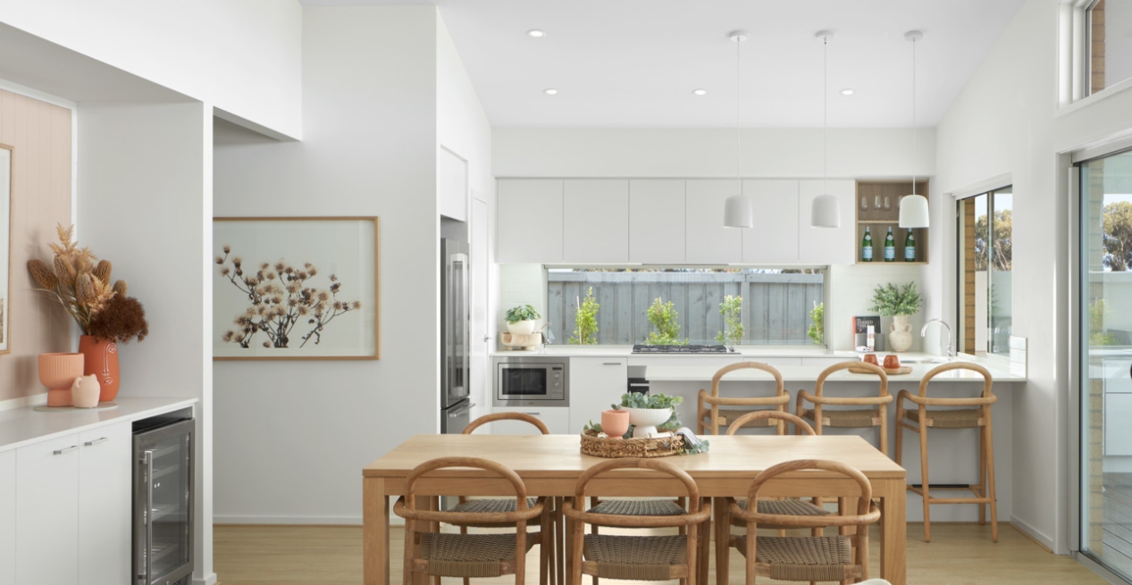 Kingston by Homebuyers Centre Dining