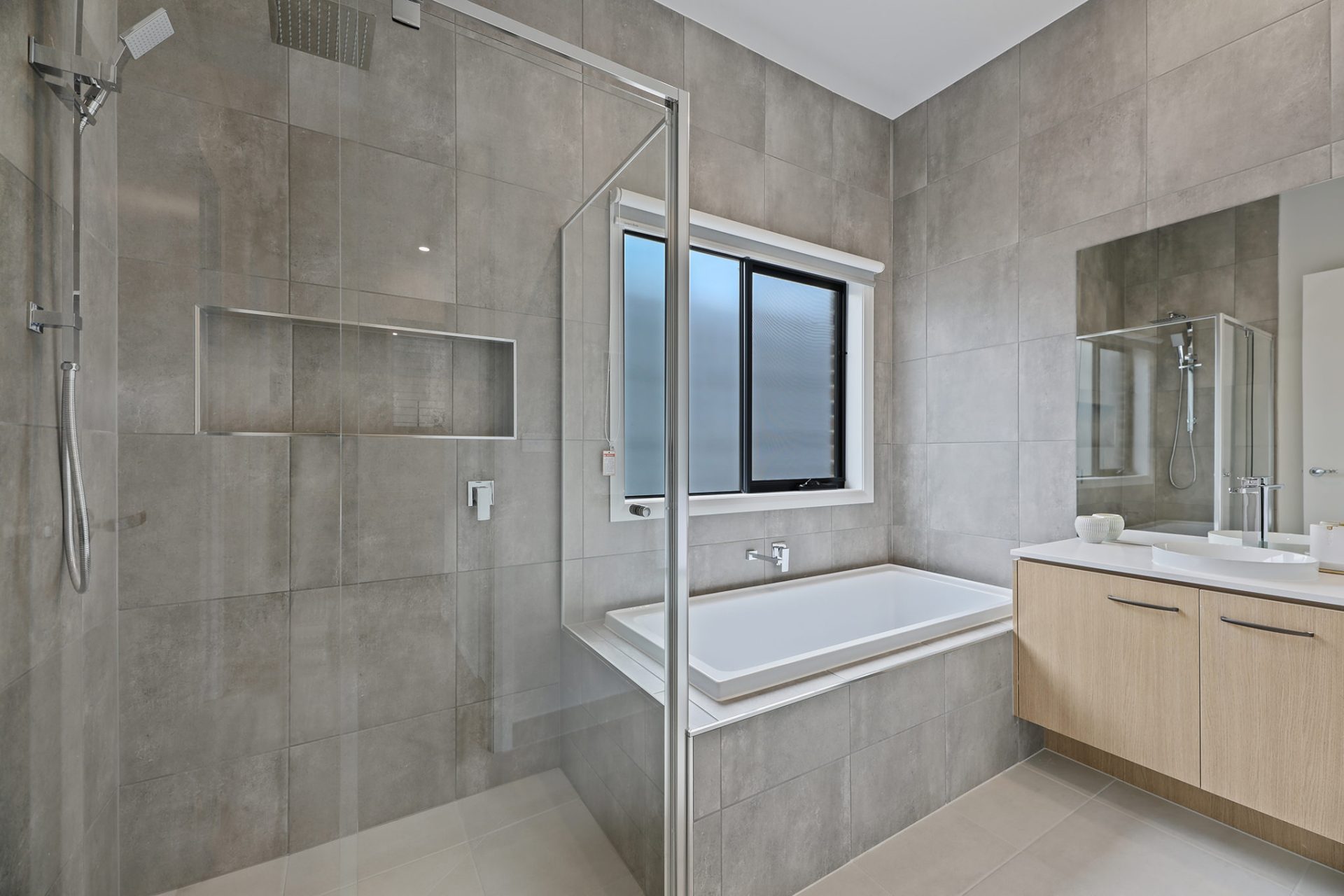 Morrison by SJD Homes Bathroom
