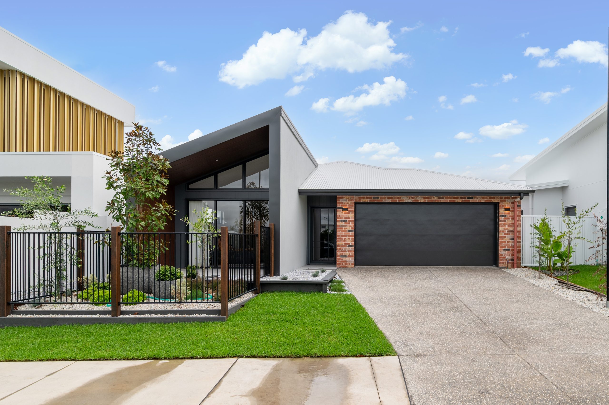 Onyx by Dwyer Quality Homes Façade