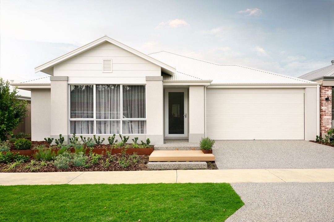 York by Celebration Homes Façade