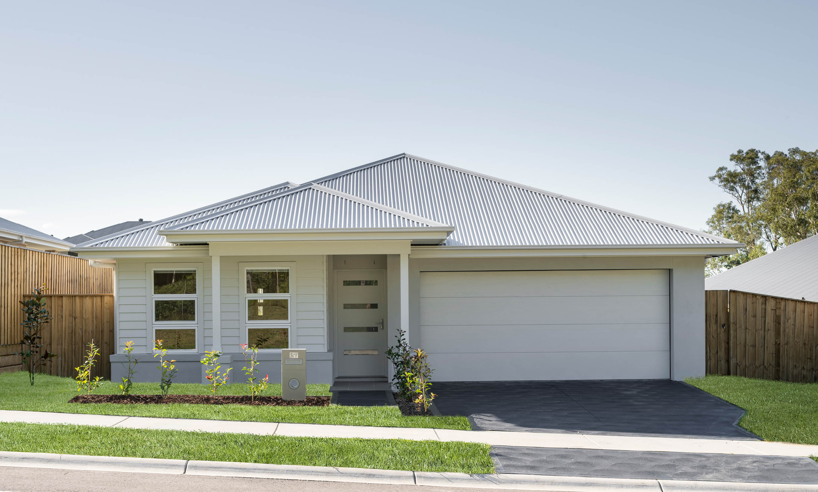 Complete by McDonald Jones Homes at Waterford Estate - Chisholm - Lot 3966 Façade
