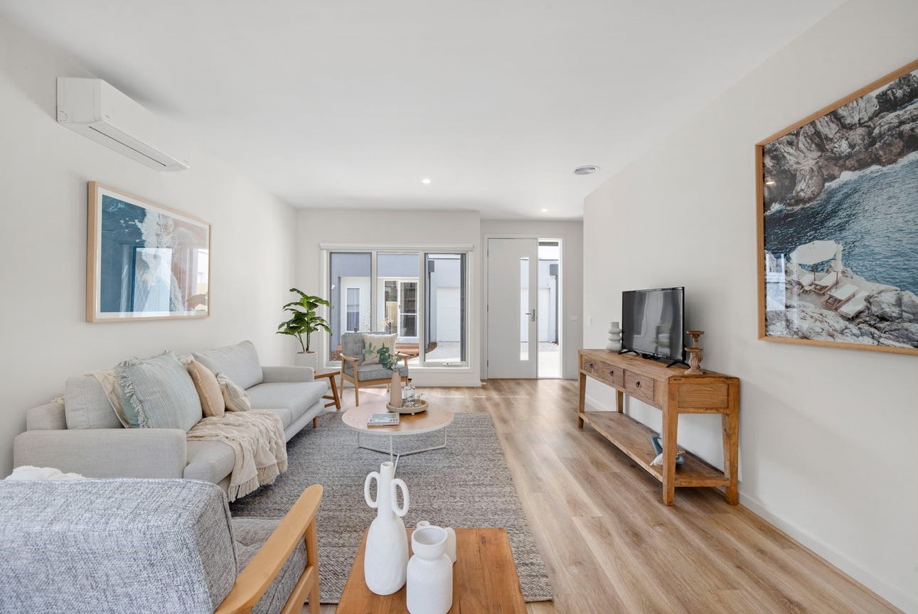 Eleven Edward Townhomes - Langwarrin - Lot 2 Living