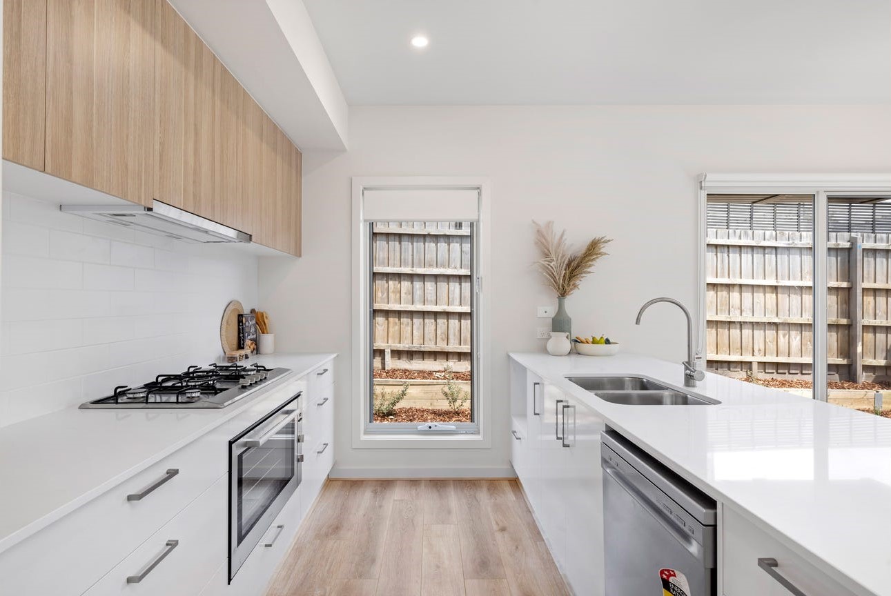 Eleven Edward Townhomes - Langwarrin - Lot 2 Kitchen