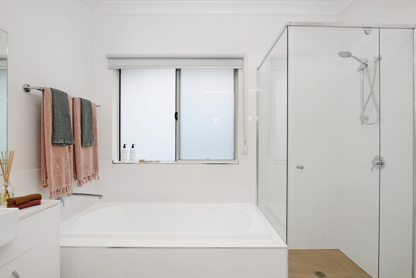 Eucalypt Grove Estate - Austral - Lot 202 Bathroom
