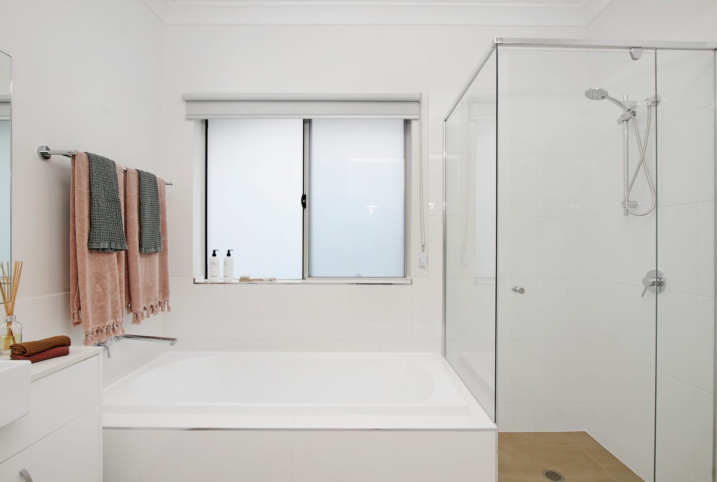 Eucalypt Grove Estate - Austral - Lot 202 Bathroom