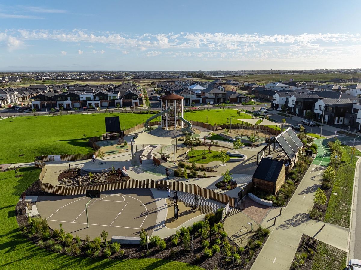 Five Farms Estate - Clyde North - Lot 762