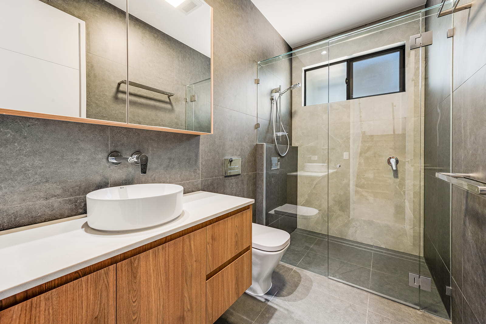 Lot 5098 Bathroom