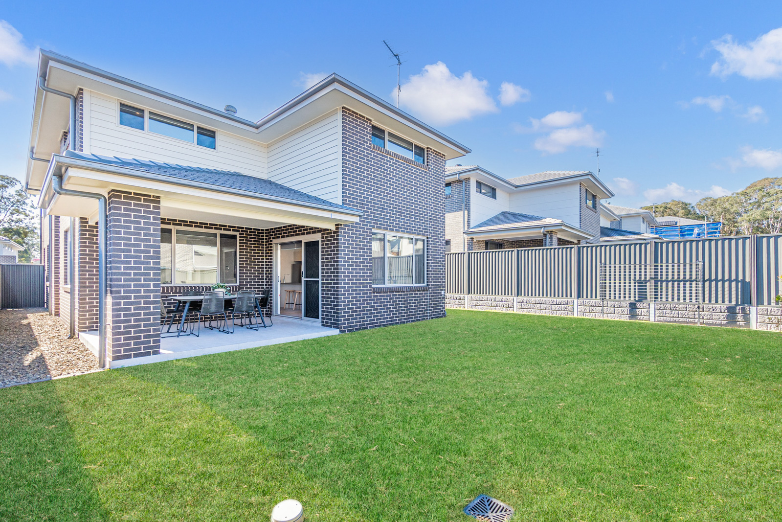 McKenzie Estate - Vineyard  - Lot 8