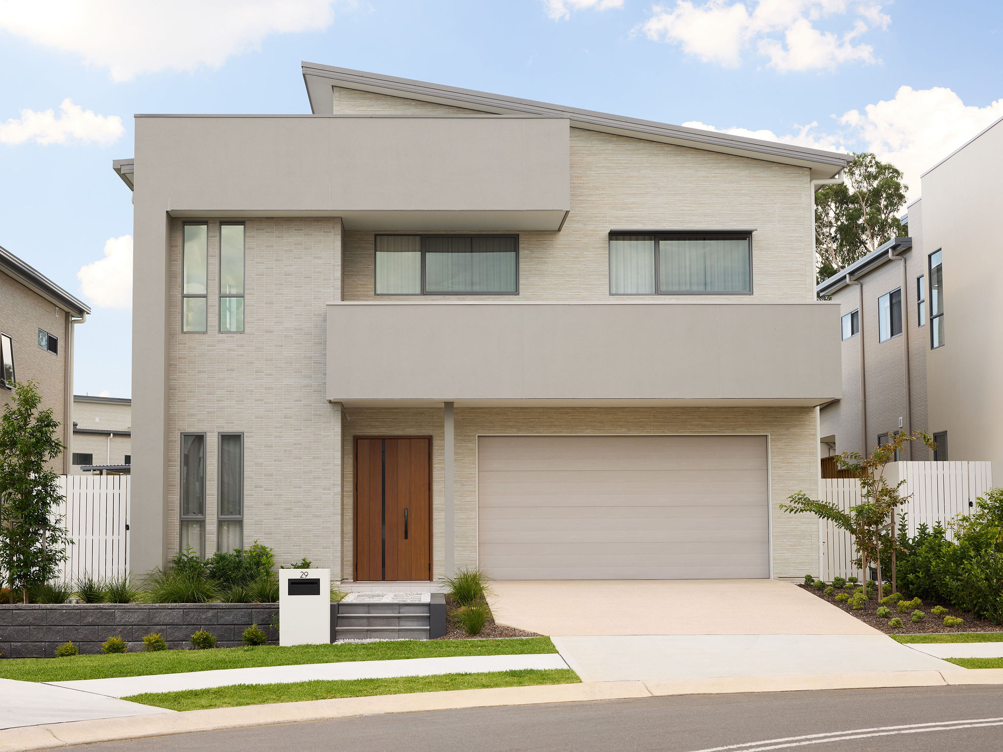 Norman Estates - Gledswood Hills  - Lot 107 Façade