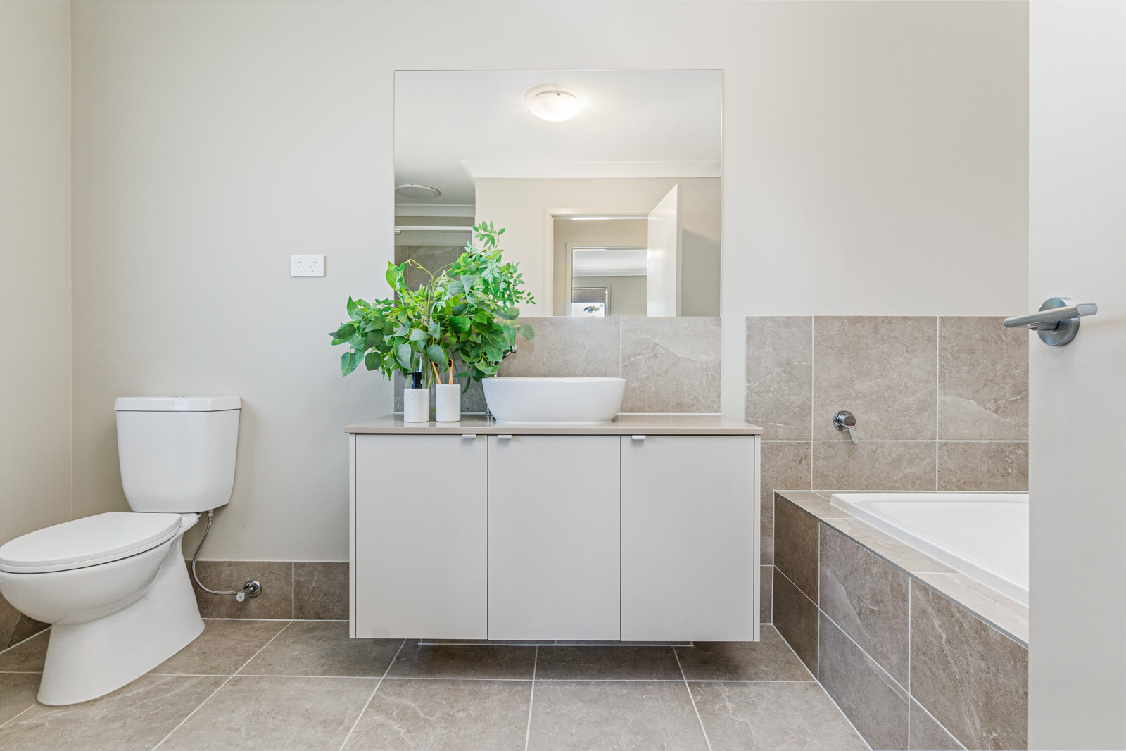 Ravenswood Estate - Tullimbar - Lot 1014