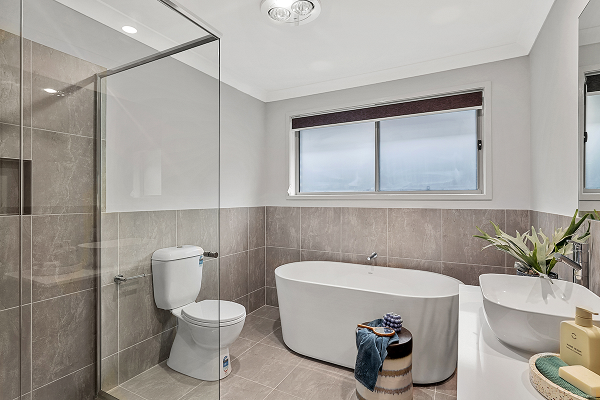 Sophia Waters Estate - Chisholm - Lot 321