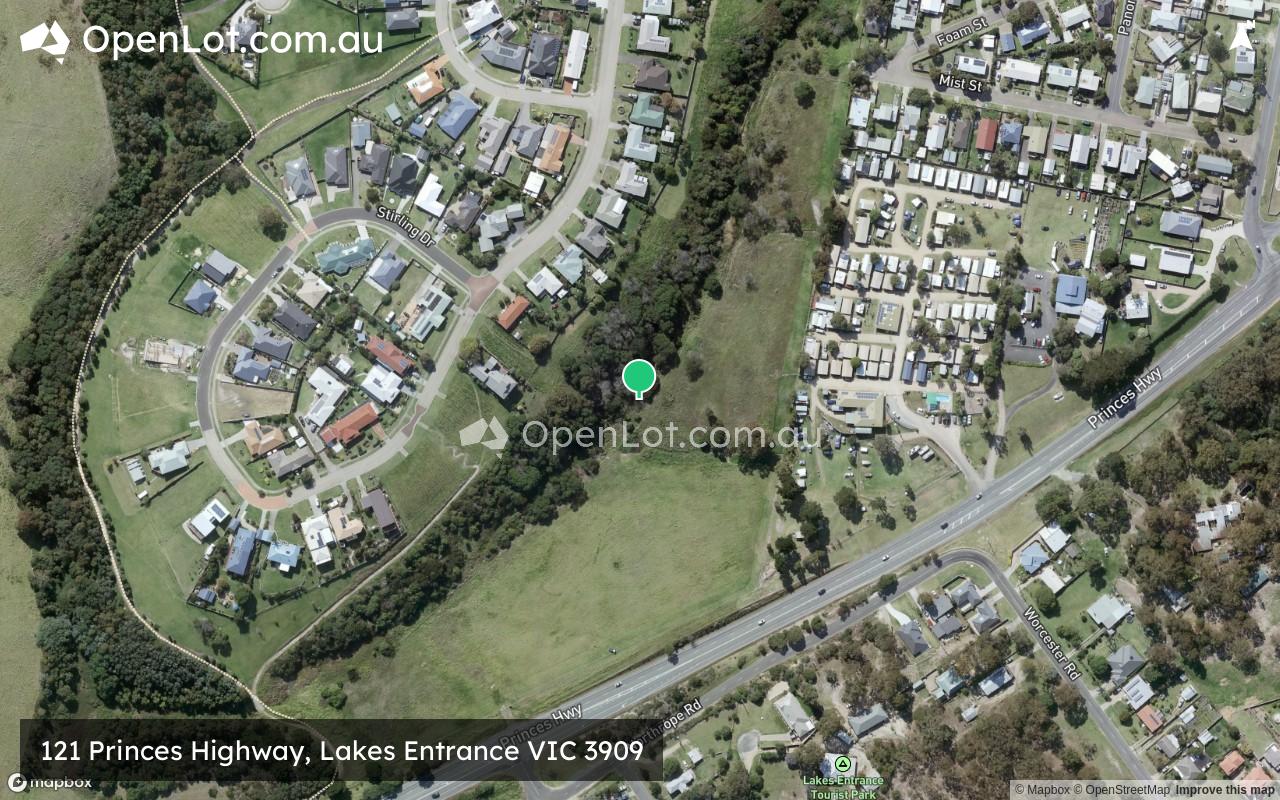 Satellite image for 121 Princes Highway, Lakes Entrance VIC 3909