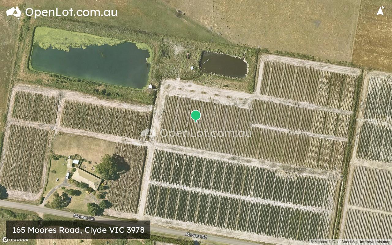 Satellite image for 165 Moores Road, Clyde VIC 3978