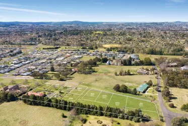 11 Borrodell Drive, Orange NSW 2800 - Orange NSW 2800