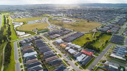Altitude Rise Townhouses - 40 Goshawk Drive, Pakenham VIC 3810 - Pakenham VIC 3810