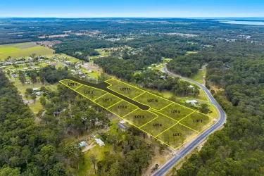 Bloodwood Grove, Gulmarrad NSW 2463 - Gulmarrad NSW 2463