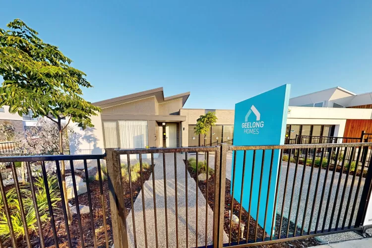 Kensington 230