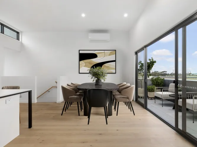Bradmill - Yarraville - Lot 341A