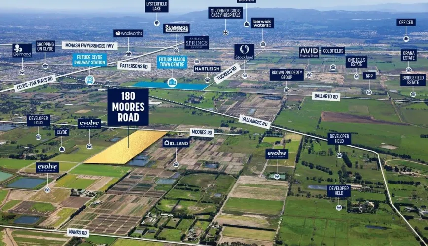 180 Moores Road, Clyde VIC 3978 - Clyde