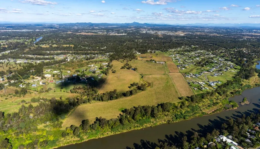 River Retreat Estate - K Aerial