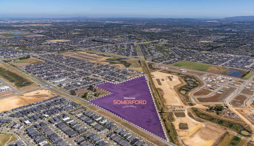 Somerford Estate - 21 Laker Boulevard, Clyde North VIC 3978 - Clyde North