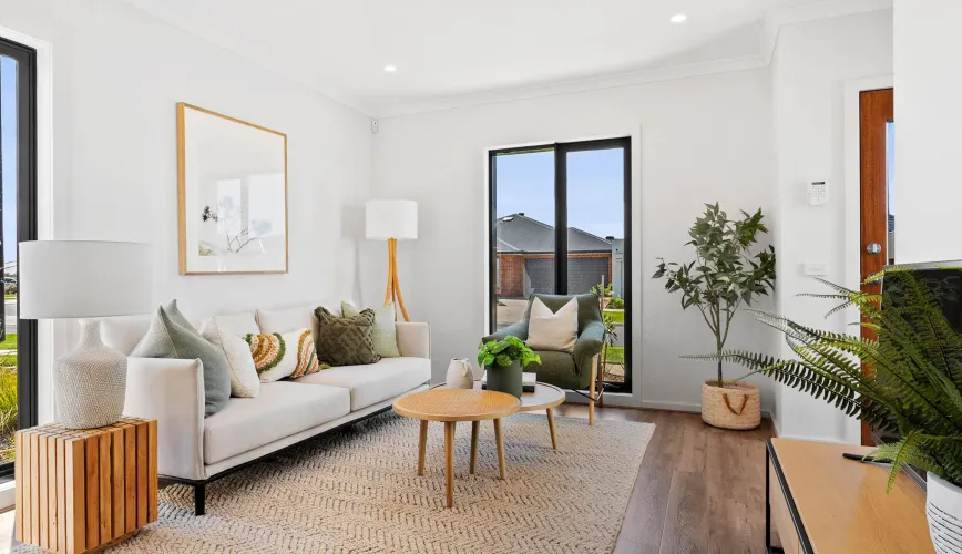 The Avenue Estate - Maddingley Living