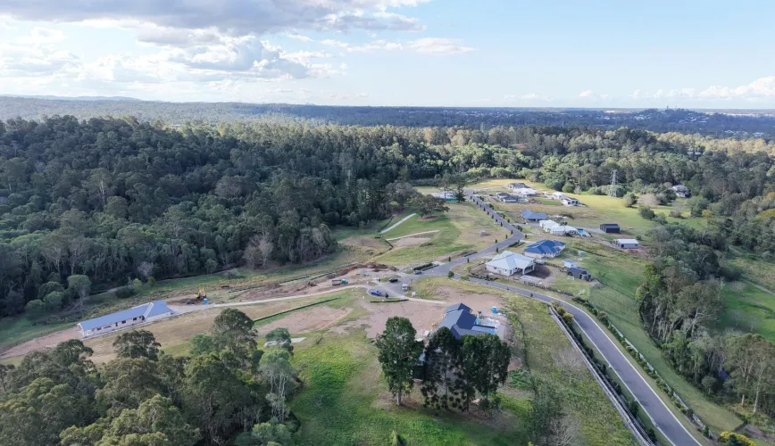 Yallambi Estate - 79 Farm Road, Bunya QLD 4055 - Bunya