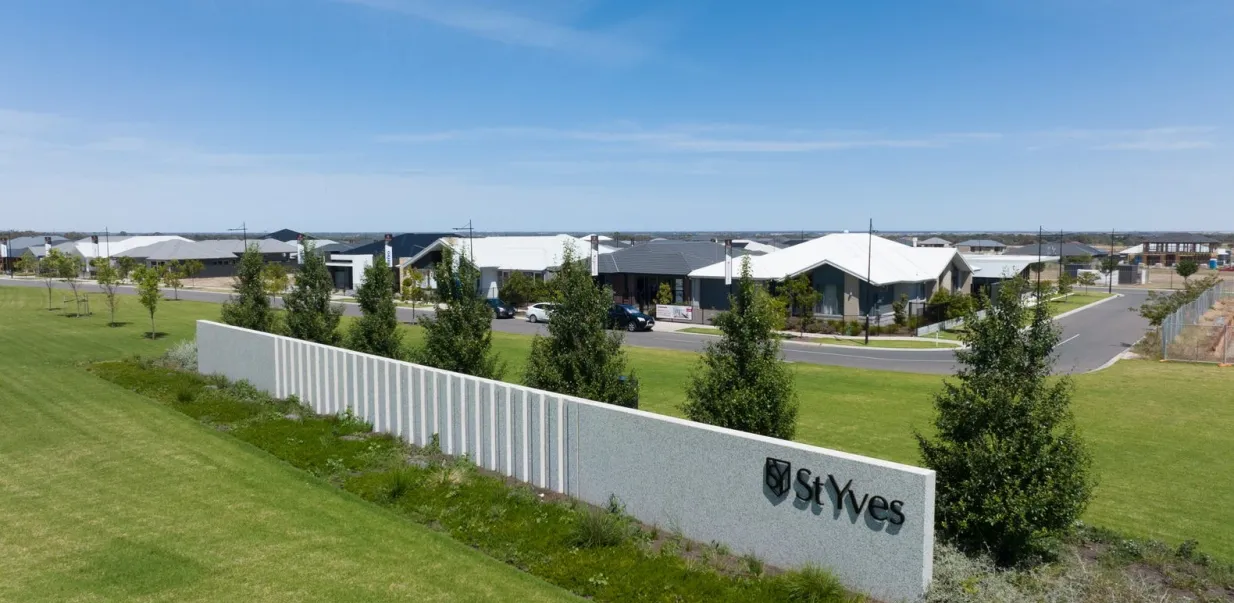 St Yves Estate - Roseworthy External