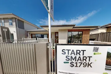 Clovelly 24 |  @ Alamora Estate - Tarneit