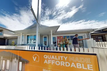 Armadale 253 | Peninsula @ Alamora Estate - Tarneit