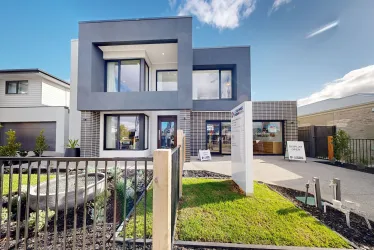 Lancaster 51 Grande Luxe | Banks  @ Botanical Estate - Mickleham