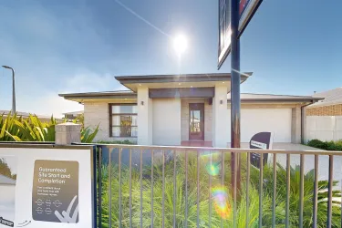 Shoal 265 |  @ Coridale Estate - Lara