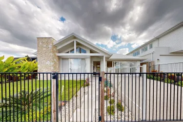 Sophia 242 M |  @ Everleigh Estate - Greenbank