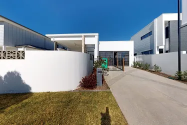 Marley |  @ Harmony Estate - Palmview