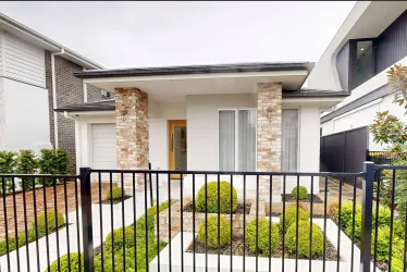 Capri 18 |  @ HomeWorld Box Hill - Box Hill