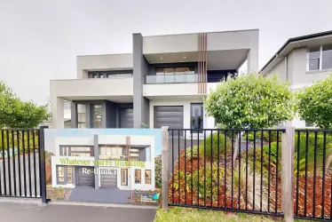 Sandringham 53 |  @ HomeWorld Box Hill - Box Hill