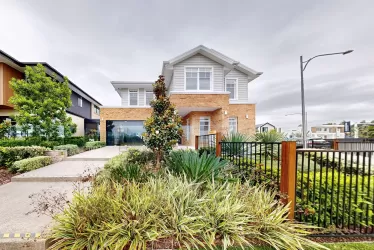 Forsyth 33 | New England @ HomeWorld Leppington - Leppington