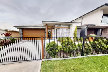 Riverside 26.2 |  @ HomeWorld Leppington - Leppington