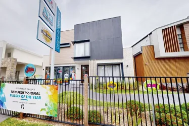 Viridian 32 | Reed @ HomeWorld Leppington - Leppington