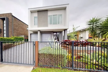 Onyx 24 |  @ HomeWorld Marsden Park - Marsden Park