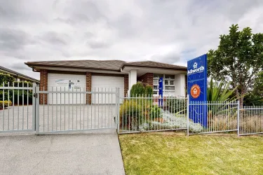 Sonata  Four 23.1 |  @ Housing World Nowra - South Nowra