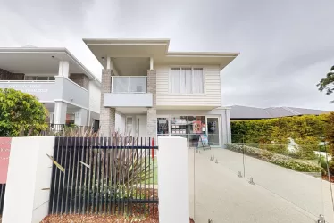 Tivoli 27 |  @ Leppington Living Display Village - Leppington